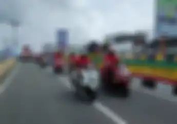 Rayakan Hari Kemerdekaan, Ribuan Bikers Honda PCX Lakukan Konvoi Serentak di Seluruh Indonesia