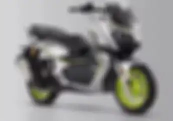 Honda ADV160 Kalah Garang Muncul Motor Matic Adventure Harga Rp 20 Jutaan Windshield Elektrik