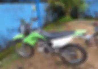 Mulai Rp 3 Juta Bisa Bawa Pulang Kawasaki KLX 150 Motor Murah Siap Trabasan