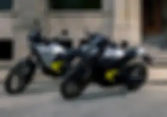2 Motor Listrik Baru 2025 Can-Am Resmi Meluncur, Jarak Tempuh Sampai 160 Km Harganya Wow