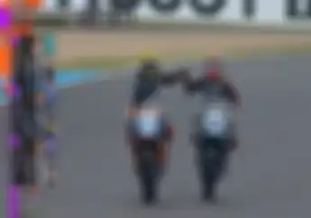 Pembalap Indonesia Aldi Satya Mahendra dan Kakaknya Kompak Podium Race 1 World Supersport 300 Prancis 2024