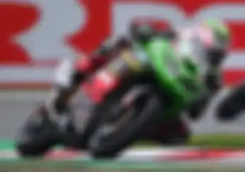 Tipis Banget Duel Ninja ZX-25R VS CBR250RR di ARRC Malaysia 2024