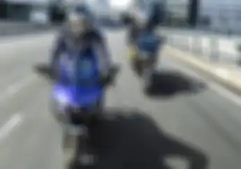Akibat Aturan SIM, Yamaha Harus Bikin R15 Versi Murah Mesin 125 cc