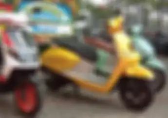Dijual Murah Motor Listrik Sunra Future Aman Terobos Banjir Kedalaman 1 Meter
