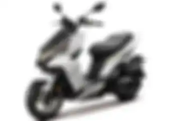 Saingan Honda Vario Meluncur Tampang Sangar Mesin 160 cc Fitur Canggih