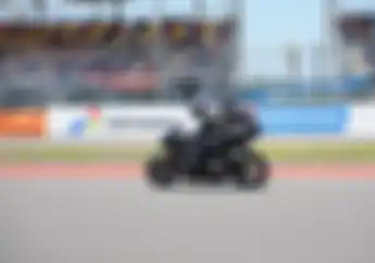 Begini Rasanya Dibonceng Motor Listrik Spek Balap Dunia di Sirkuit MotoGP Mandalika 2024