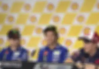Valentino Rossi Serang Marc Marquez Berlanjut, Jorge Lorenzo: 80% Orang Spanyol Dukung Rossi Tahun 2015