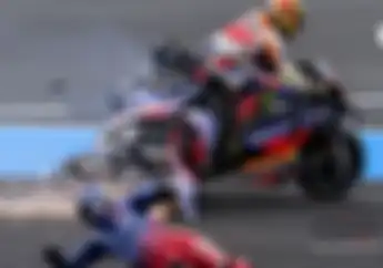 Alex Marquez Kena Hukuman Berat Usai Bikin Motornya Menempel dengan Honda Joan Mir Tapi Merasa Diperlakukan Tidak Adil