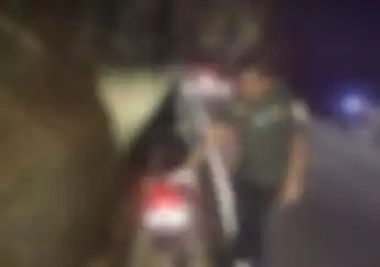Naik Honda Vario Pria Arab Saudi Kecelakaan Masuk Saluran Air di Puncak Bogor Alami Luka Serius