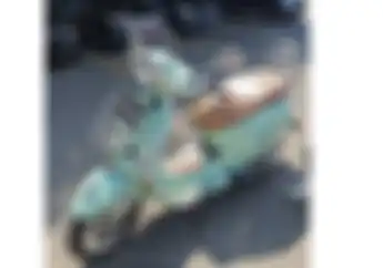 Vespa Picnic Limited Edition Jadi Motor Murah Cocok Buat Cewek Dijual di Surabaya Mulai Rp 30 Jutaan