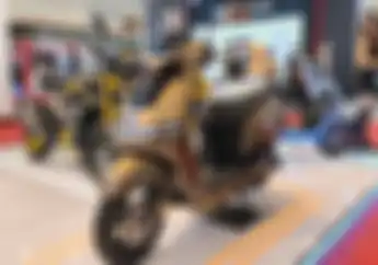 TVS Resmi Kenalkan Motor Listrik Baru Versi Murah di IMOS 2024, Berapa Sih Harganya?