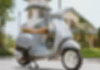 2 Tahun Berdiri Pabrik Piaggio di Cikarang Kok Masih Rakit Motor Vespa Murah