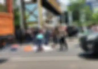 Seruduk Pohon di Bandung, Pemotor Suami Istri Asal Depok Kehilangan Nyawa