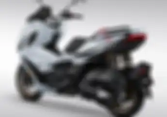 Honda PCX 160 Minggir Dulu Dijual Skutik Bongsor Gagah Fitur Canggih Tangki Bensin Jumbo