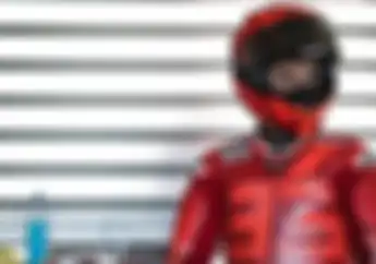 MotoGP 2025 Belum Mulai Marc Marquez Gaspol di Sirkuit Pakai Motor Baru yang Harganya Nyaris Rp 300 Jutaan