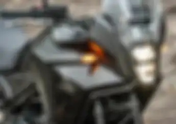 Meluncur Motor Baru 2025 Saudara Honda CB150X Gaya Adventure Mesin 400 cc Harga di Bawah Rp 100 Juta