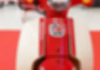 Kena Campur Tangan Sanrio, Honda Super Cub Kehilangan Kesan Klasik