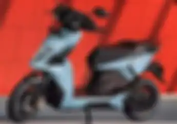 Sekali Ngecas 248 Km Motor Listrik Baru Simple One 2025 Harganya Murah Cuma Segini