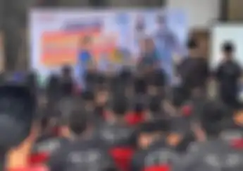Ada Apa Nih, Aldi Satya Mahendra Dikerubungi Siswa SMK Negeri 3 Bangli Bali