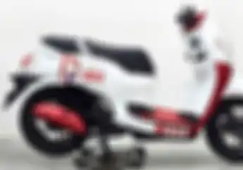 Harganya Bikin Mundur Teratur, Honda Scoopy Edisi Spesial Hello Kitty Resmi Dijual