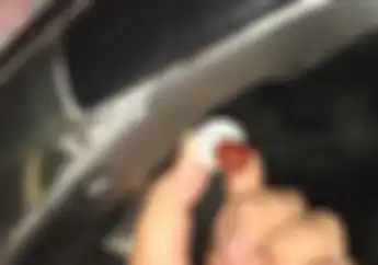 Gak Perlu Bongkar Bodi, Ganti Bohlam Sein Yamaha NMAX Semudah Ini