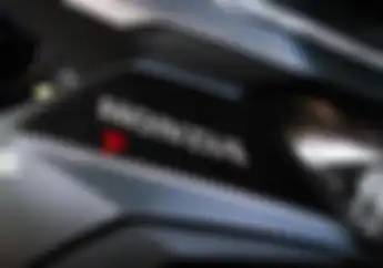 Coretan di Bodi Motor Baru Bikin Risih, Padahal Ini Maksud Baik dan Cara Hilangkannya