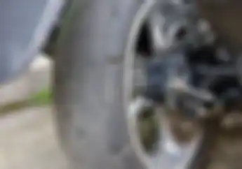 Baru Tahu, Tekanan Angin Tidak Sesuai Bikin Ban Motor Botak Sebelah