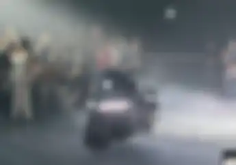 Omo X, Motor Listrik Masa Depan yang Bisa Jalan dan Mengisi Daya Sendiri Hadir di Indonesia