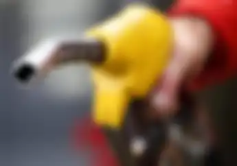 Selain Oktan, Ada Perbedaan Penting Lain Antara Pertamax dan Premium