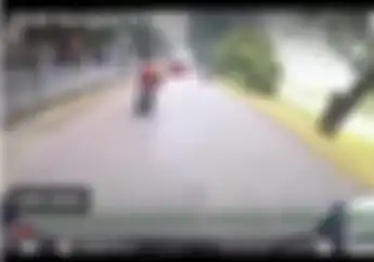 Jajal Action Cam, Bikers Ini Malah Rekam Kecelakaan Mengerikan
