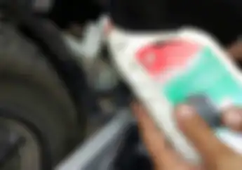 Tips Ini Cara Muda Mengisi Cairan Radiator Coolant di Tabung Reservoir. Simak Videonya