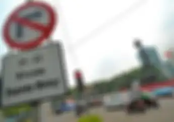 Ketimbang Pembatasan Usia Mobil, Pengamat Usul Mending Larang Motor di Jalur Protokol