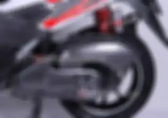 Boleh Enggak Nambah Takaran Oli Transmisi Yamaha NMAX? Ini Penjelasan Ahlinya