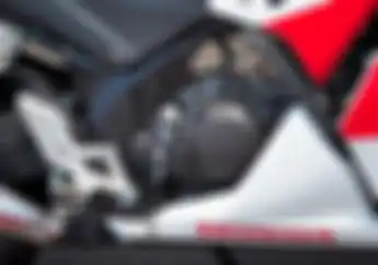 Ini Dia Alasan Kenapa Motor Injeksi Sudah Enggak Pakai Kick Starter