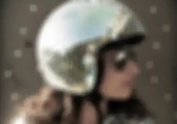 Top Banget, 7 Artis Cantik Ini Demen Banget Naik Motor, Salah Satunya Doyan Trabas