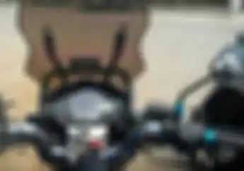 Kesulitan Pasang Visor di Motor Sport Naked? Nih Solusinya Sob