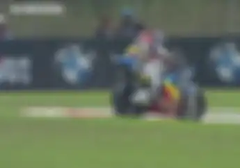 Sadis! Video Adik Marc Marquez 2 Kali Jatuh di Moto2 Malaysia