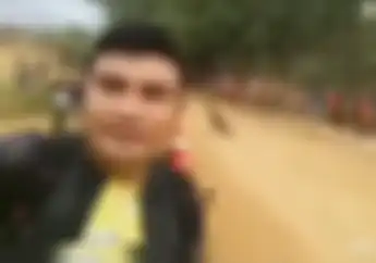 Tragis! Video Detik-detik Penonton Tertabrak Saat Selfie di Gelaran Balap Motocross 