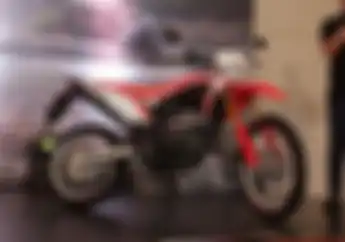 Kenapa Honda CRF150L Dibekali Mesin SOHC Bukan DOHC? Ini Jawaban Leader Project Honda