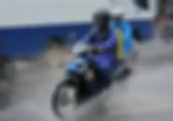 Biar Motor Enggak Rewel dan Awet Meski Musim Hujan, Nih 3 Cairan Paling Dicari