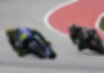 Johan Zarco Berhasil Taklukkan YZR-M1 2017, Netizen Suruh Jadi Pengganti Rossi