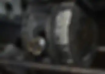 Cabut Pen Piston yang Macet Akibat Kehabisan Oli, Begini Caranya Bro
