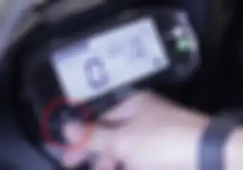Nih Video Trik Cara Mengatur Lampu Shift Light Suzuki GSX-R150