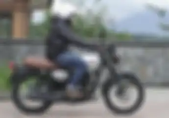 Ada yang Tahu Kenapa Motor Baru Wajib Ganti Oli di 500-1.000 Km Pertama?