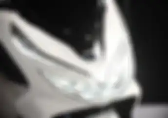 Racun Lampu Honda PCX 150 Jadi Tiga Warna, Lebih Terang dan Tembus Kabut