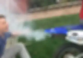 Banyak yang Bingung, Ini Penyebab Motor 2-tak Mengeluarkan Banyak Asap dari Knalpot