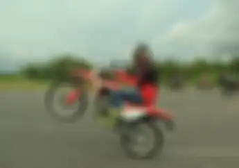 Waduh! Setelah Dijajal Pengguna Kawasaki KLX150, Honda CRF150L Dikatain Begini..