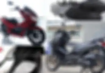 Komparasi Cicilan  Yamaha NMAX Baru dan All New Honda PCX 150, Mana Yang Lebih Mahal?
