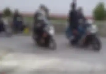 Keren! Rombongan Motor Ini Bikin Musik dari Suara Knalpot