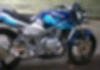 Sayang Banget! Enggak Tahu Kenapa, Kawasaki Ninja Teronggok di Tempat Sampah